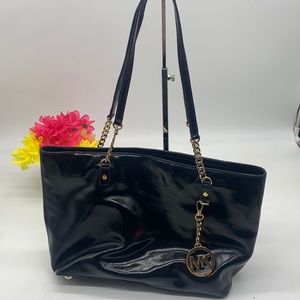 Michael Kors Black Shiny Tote Bag. TOT3606